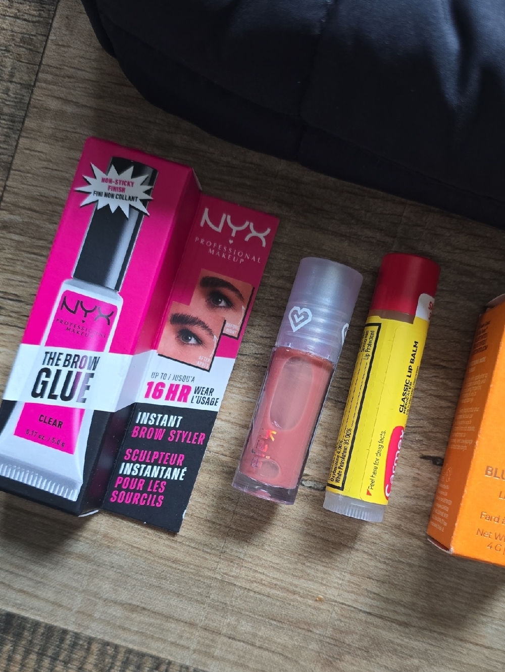 Skin/Makeup Bundle - Picture 2 of 7